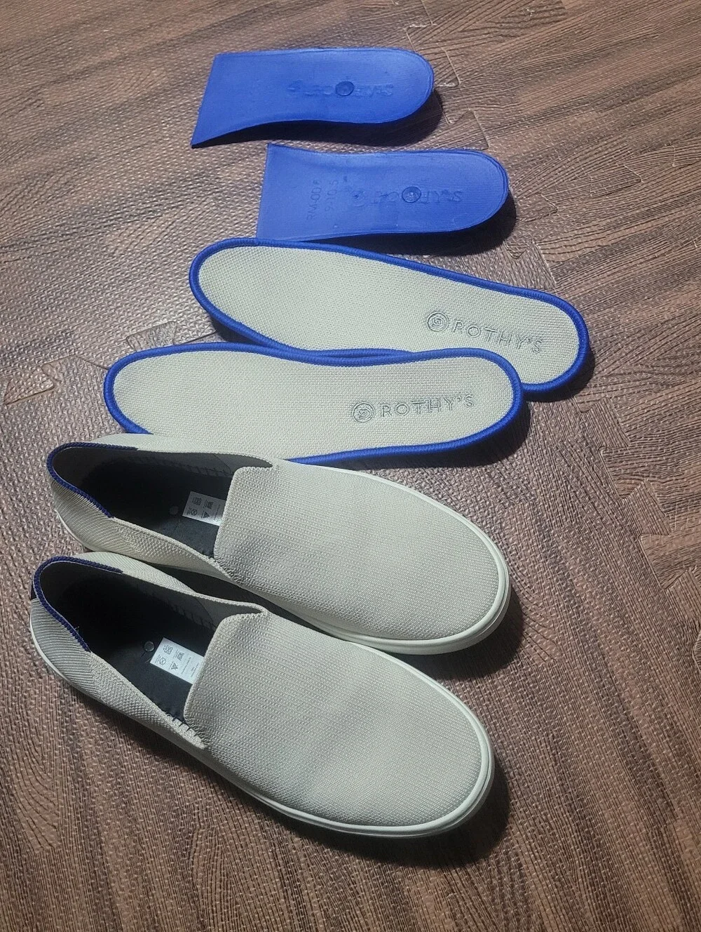 Rothys The Original Slip On Sneaker Beige Sand Women’s Size 9.5 Comfort Shoes